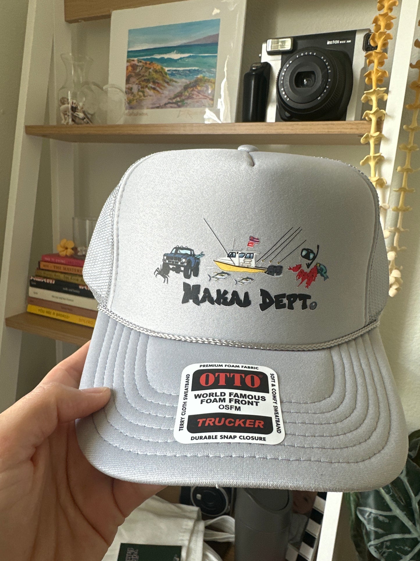 Makai Dept. Trucker