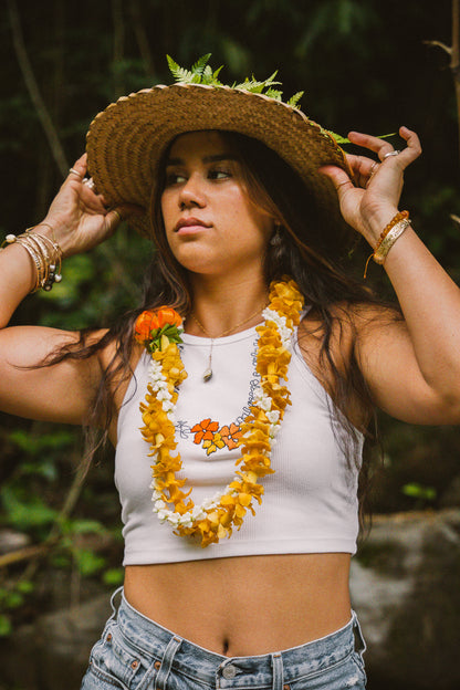 Puakenikeni lei tank